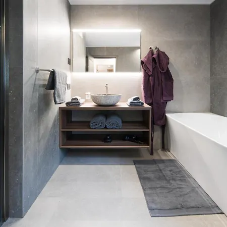 Renna - Luxury Chalet Pozza di Fassa